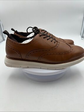 Men's Tan Leather Brogue Derby Shoes with White Sole